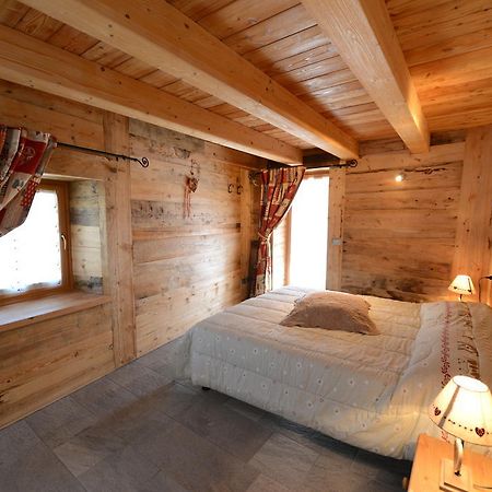 Vieilles Maisons D'Интрод Номер фото