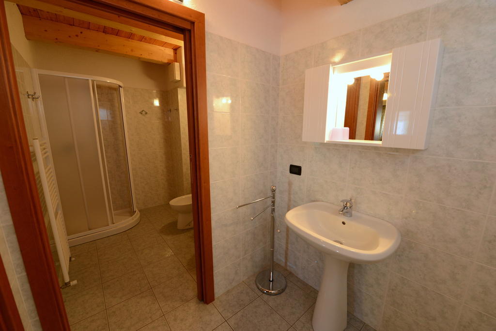 Vieilles Maisons D'Интрод Номер фото